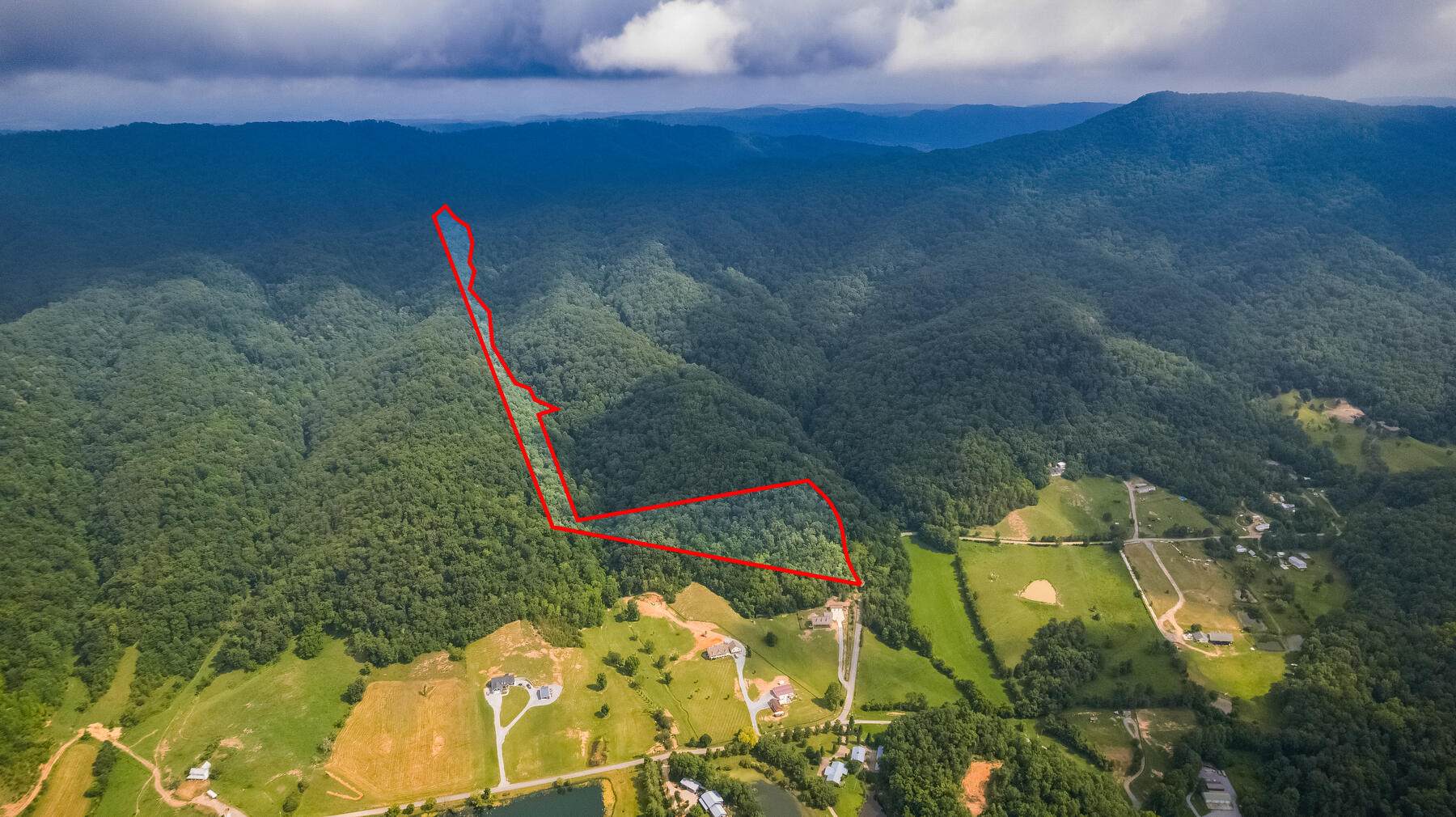 1145 Fodderstack Mountain Loop Greeneville, TN 37745 - Photo 1 of 11 111b