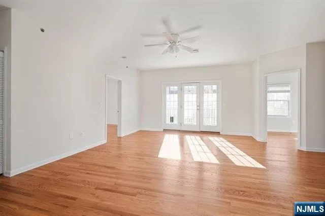 $3,375 | 683 Main Street, Hackensack, NJ 07601