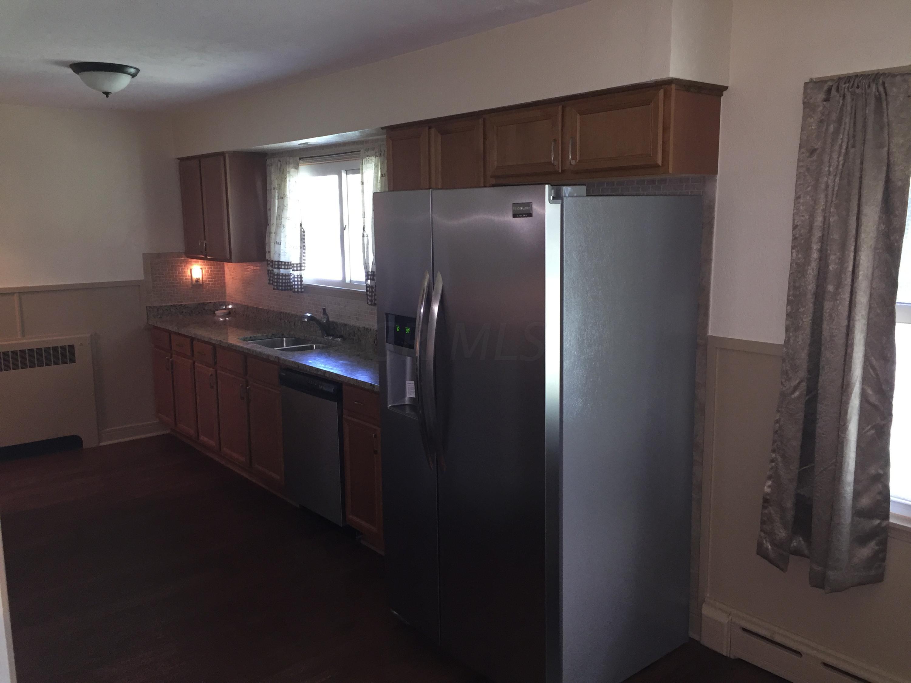 3630 South Hamilton Road Columbus, OH 43232 - Photo 7 of 29 Gallery Image 7