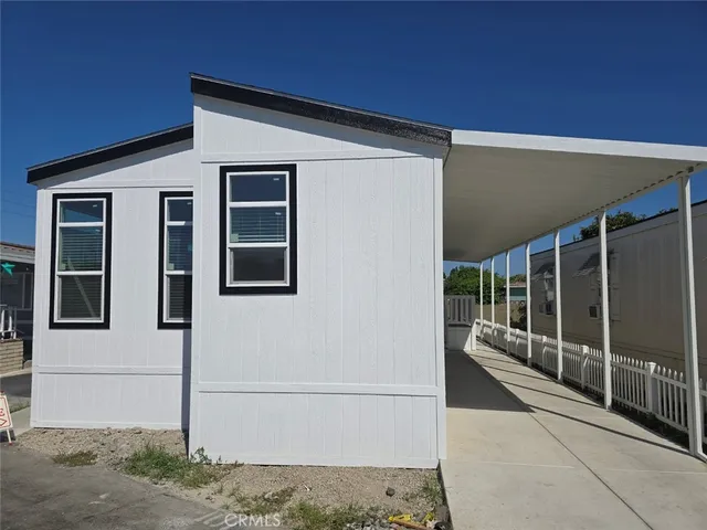 $320,000 | 432 South Harbor Boulevard, Unit 101, Santa Ana, CA 92704