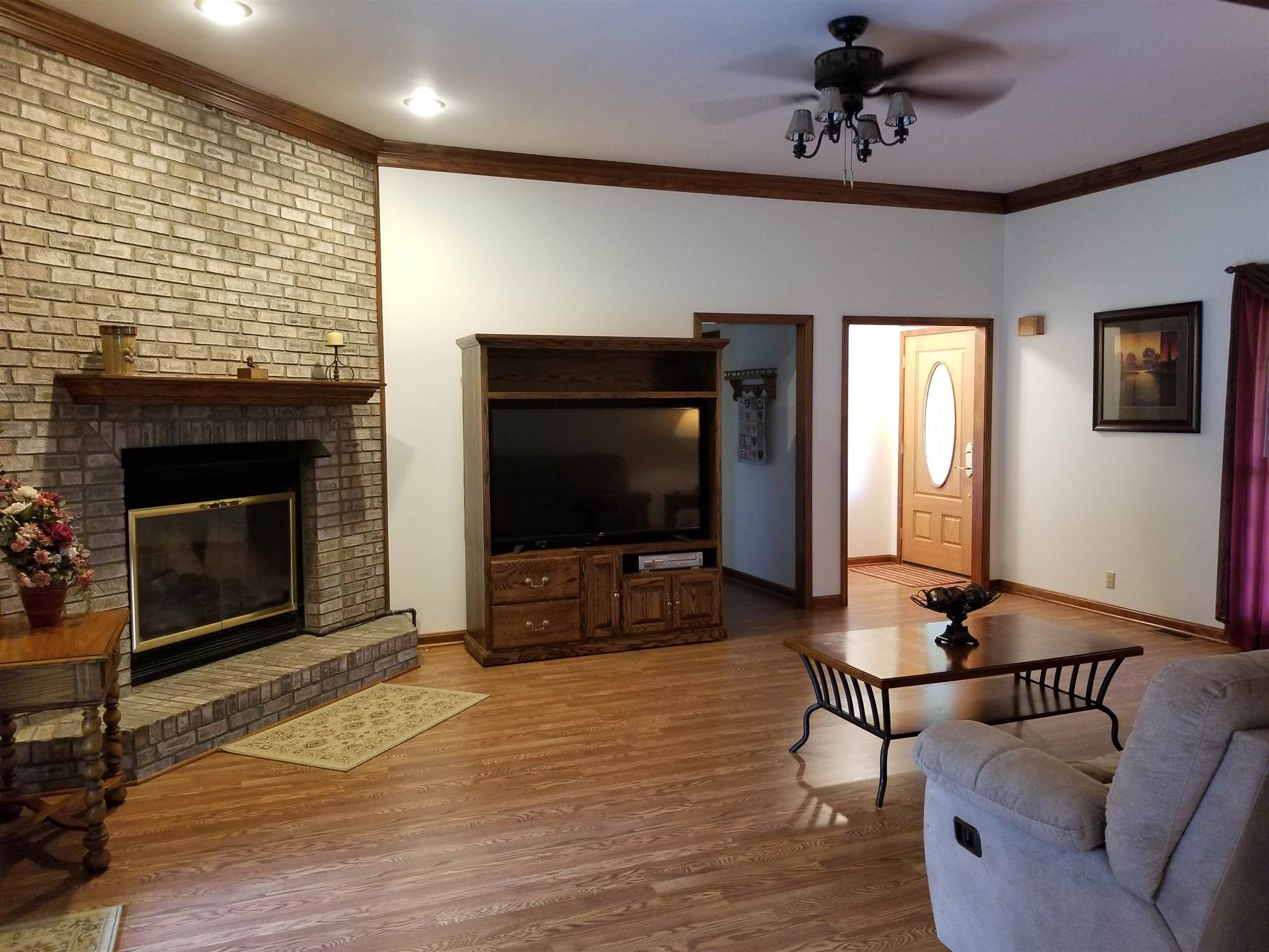 821 Durlin Road New Harmony, IN 47631 - Photo 7 of 24 Gallery Image 7