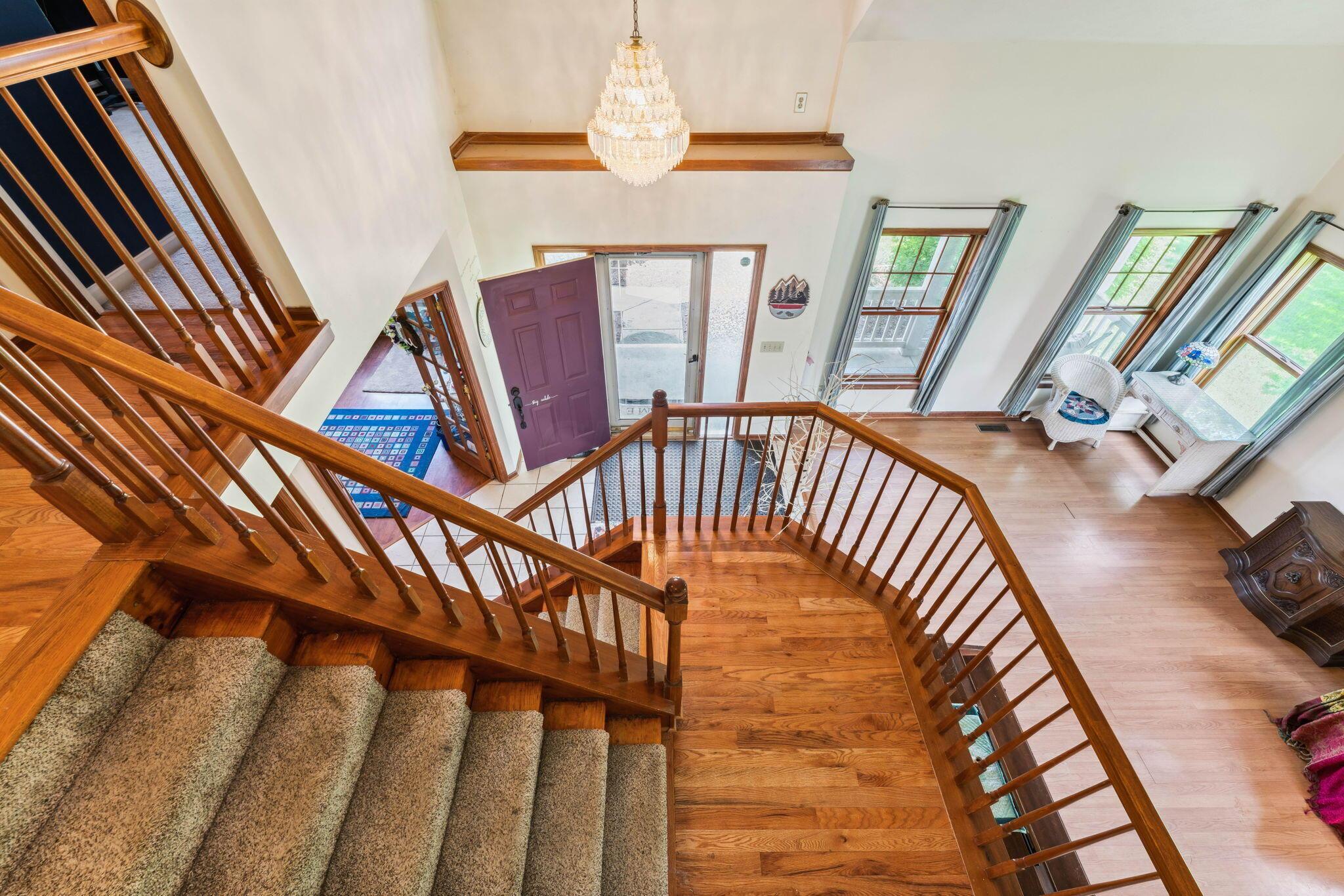 51 Roland Court Pataskala, OH 43062 - Photo 34 of 55 Staircase