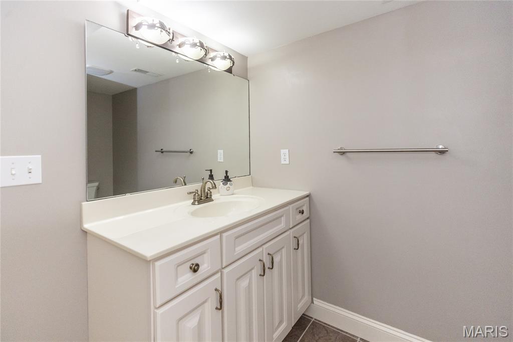 910 Daffodil Ridge Drive O'Fallon, MO 63366 - Photo 33 of 40 Gallery Image 33