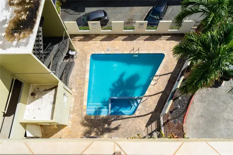 $322,000 | 1561 Pensacola Street, Unit 704, Honolulu, HI 96822