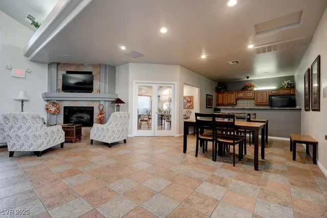 $1,850 | 2305 West Horizon Ridge Parkway, Unit 3323, Henderson, NV 89052