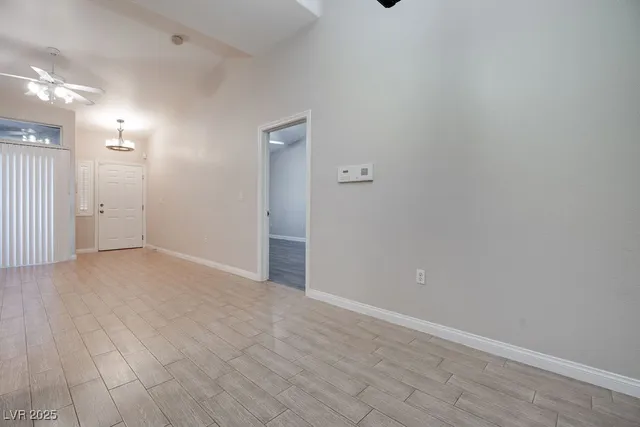 $1,850 | 2305 West Horizon Ridge Parkway, Unit 3323, Henderson, NV 89052