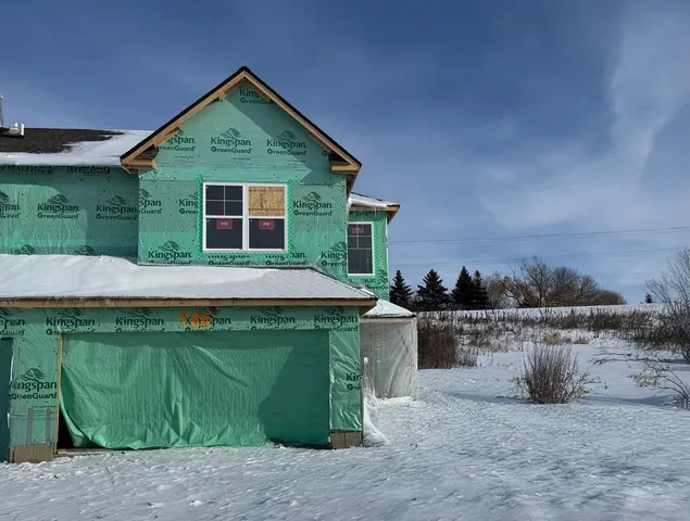 $379,950 | 186 HUNTINGTON Drive, Waconia, MN 55387