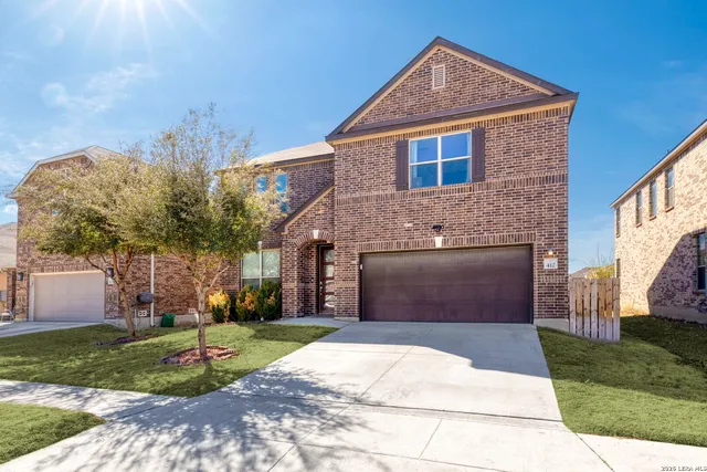 $440,000 | 412 Shadow Terrace, Universal City, TX 78148