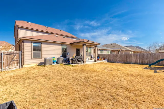 $440,000 | 412 Shadow Terrace, Universal City, TX 78148