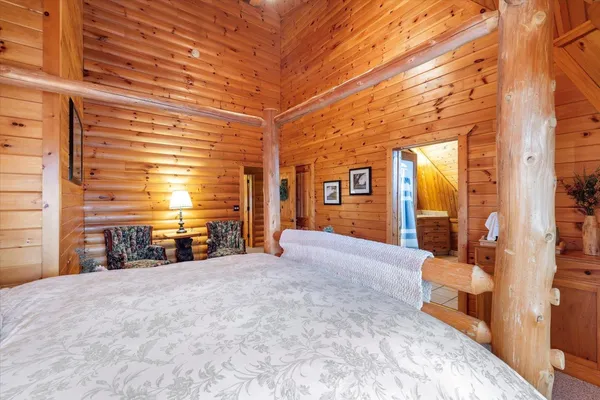 $2,950,000 | 3581 County Line Road, Sturgeon Lake, MN 55783