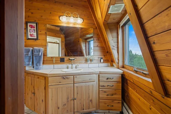 $2,950,000 | 3581 County Line Road, Sturgeon Lake, MN 55783