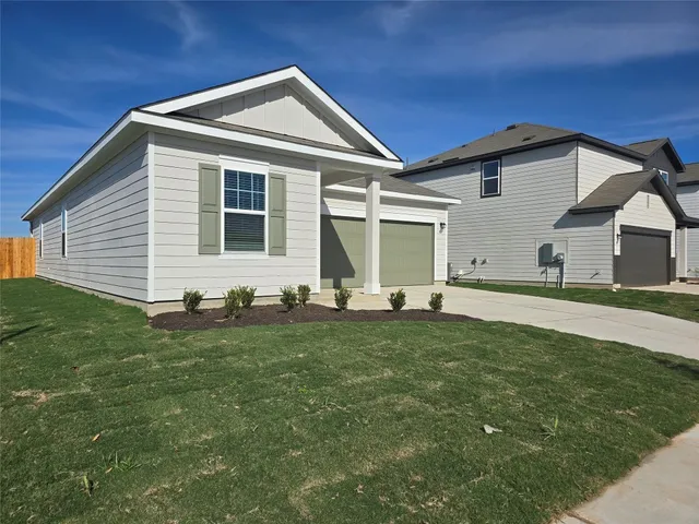 $1,895 | 209 Rodgers Road, Taylor, TX 76574