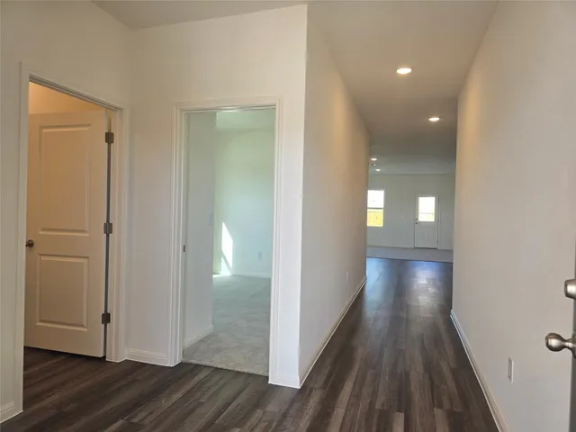 $1,895 | 209 Rodgers Road, Taylor, TX 76574