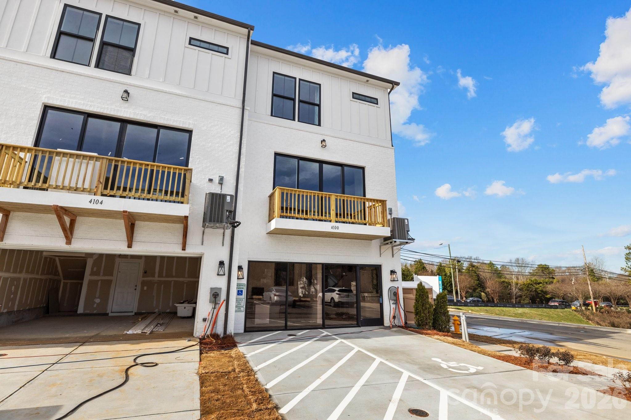 3023 Rozzelles Ferry Road Charlotte, NC 28208 - Photo 22 of 25 a view of a house with a balcony