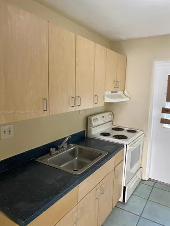 $1,725 | 1319 Northwest 60th Street, Unit 5, Miami, FL 33142