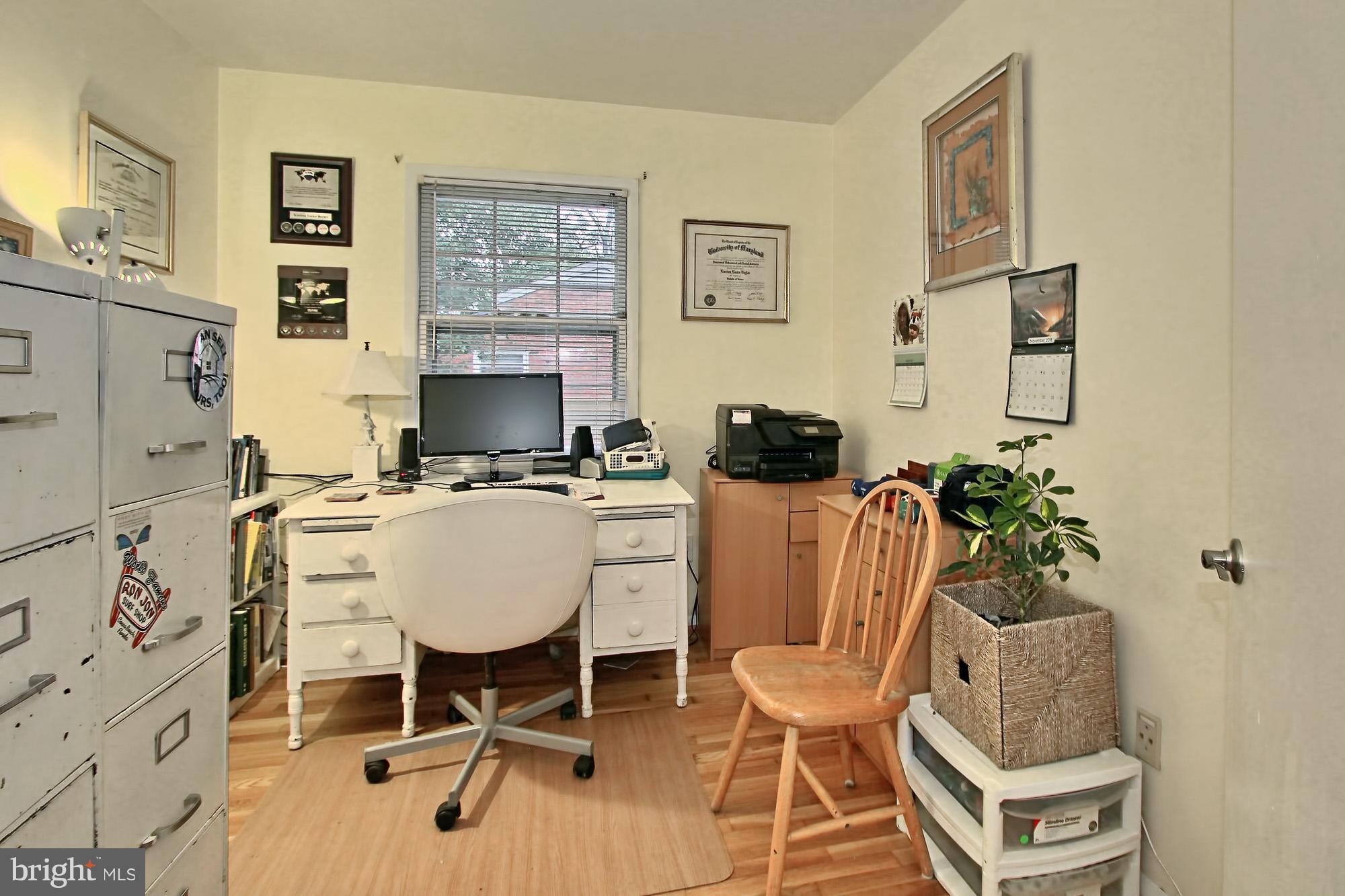 7910 Greeley Boulevard Springfield, VA 22152 - Photo 18 of 29 4th Bedroom or office