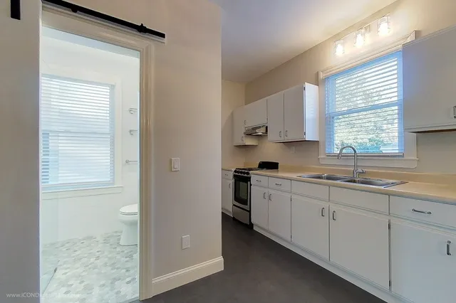 $2,200 | 6 Equality Park West, Unit 1, Newport, RI 02840