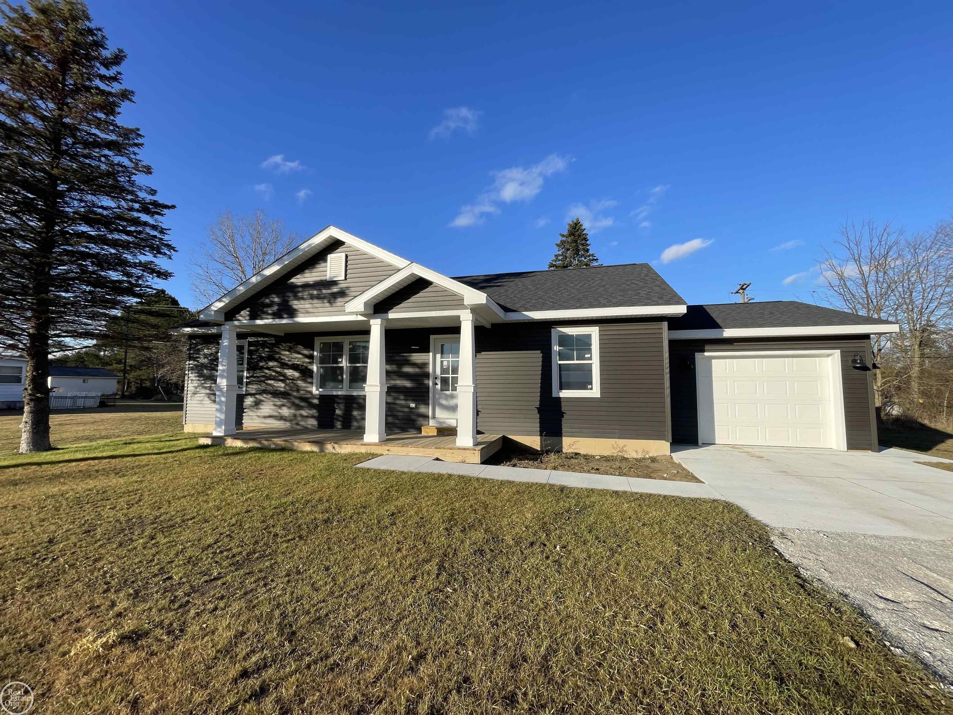 7213 Burns Line Road Lexington, MI 48450 - Photo 3 of 13