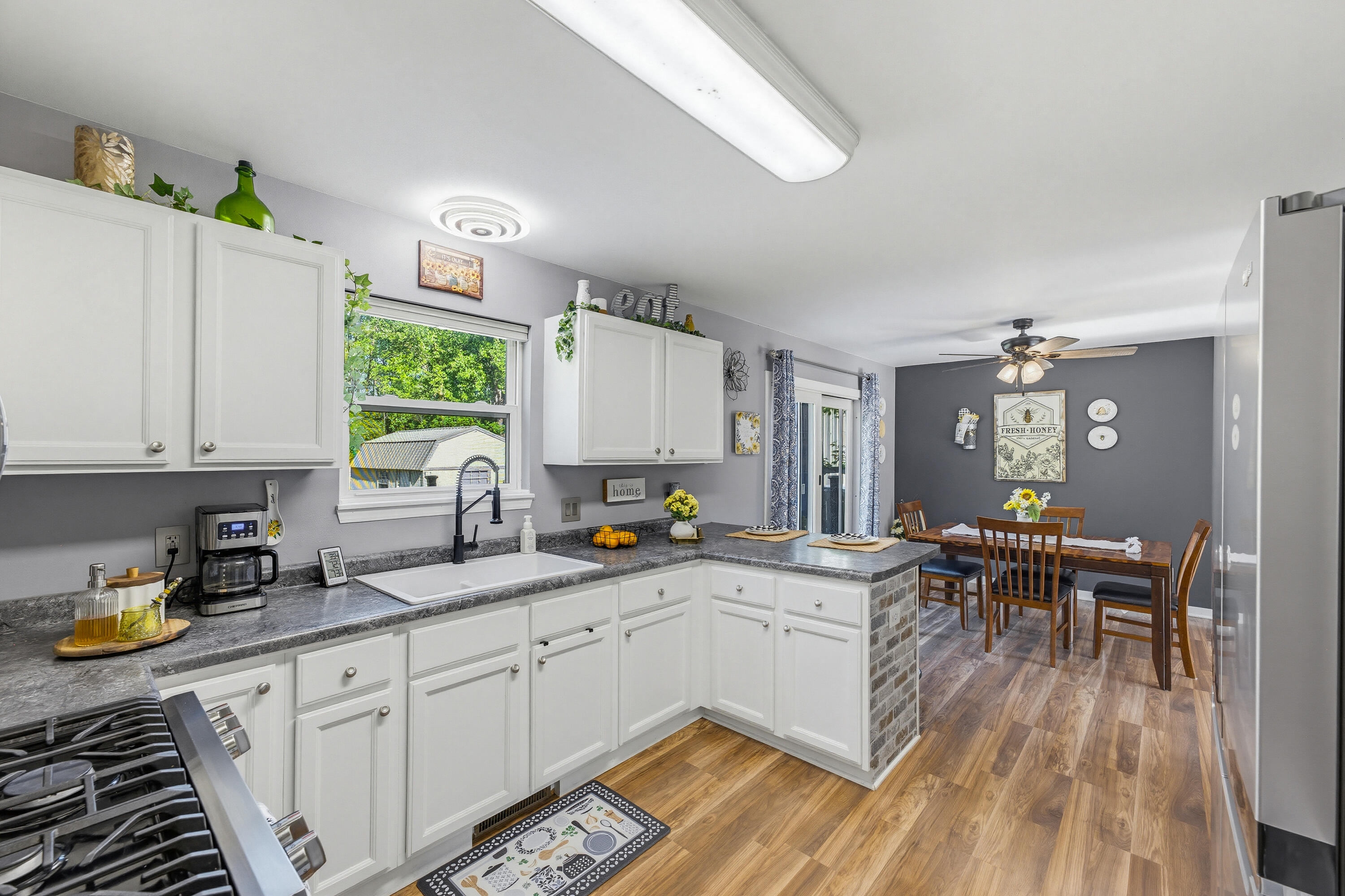 1709 Schmidt Road West Bend, WI 53090 - Photo 3 of 22 13-print-1709-schmidt-rd