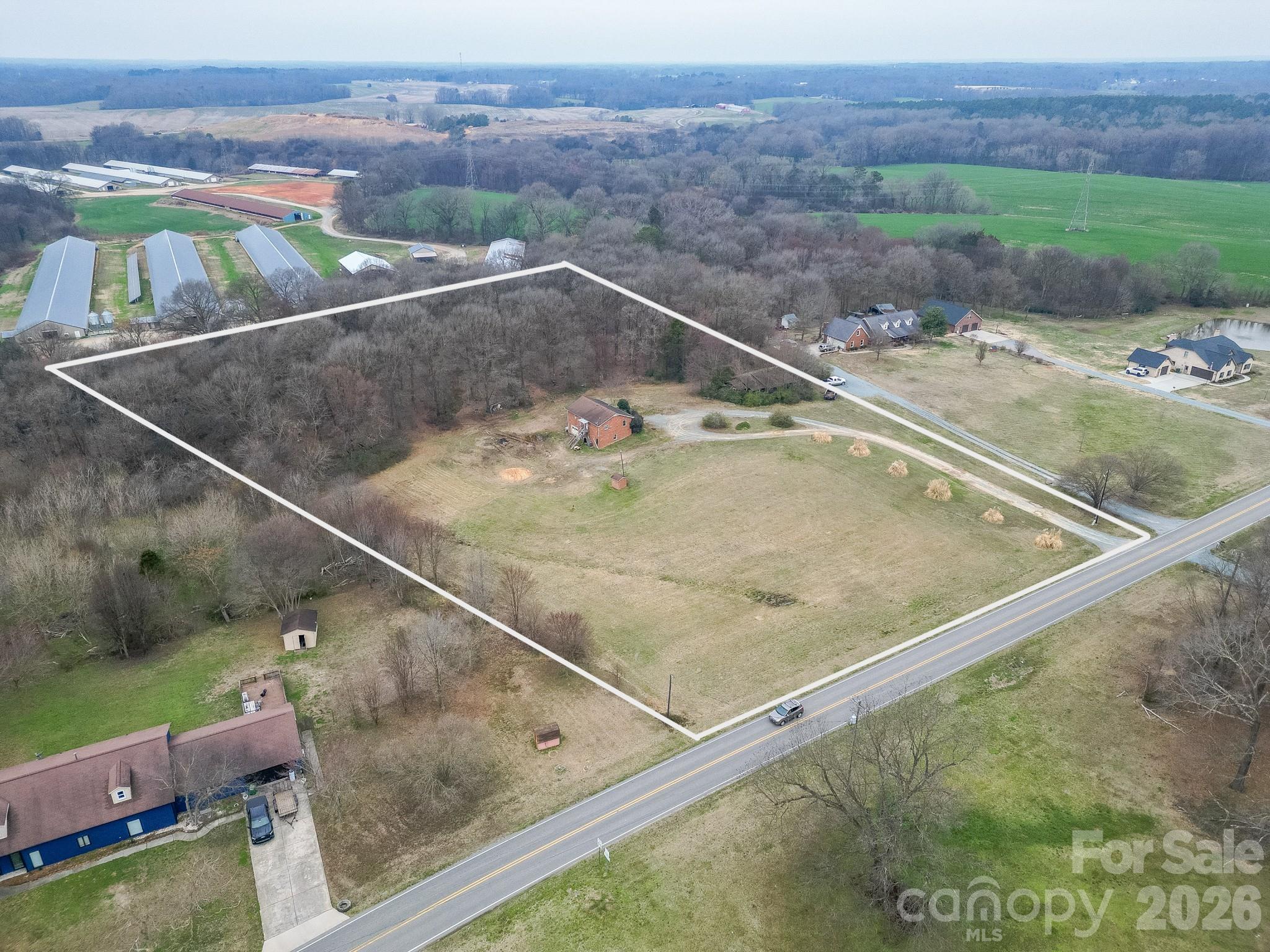 3211 Old Camden Road Monroe, NC 28110 - Photo 4 of 25