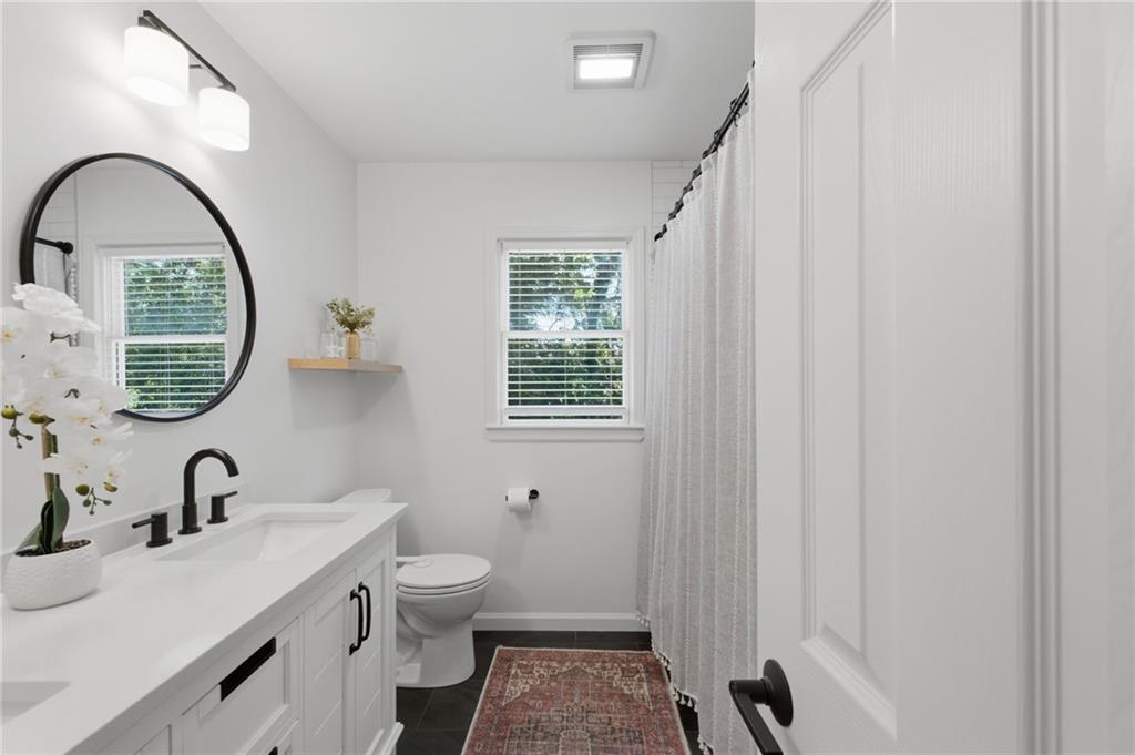 12862 Sagamore Road Leawood, KS 66209 - Photo 25 of 44
