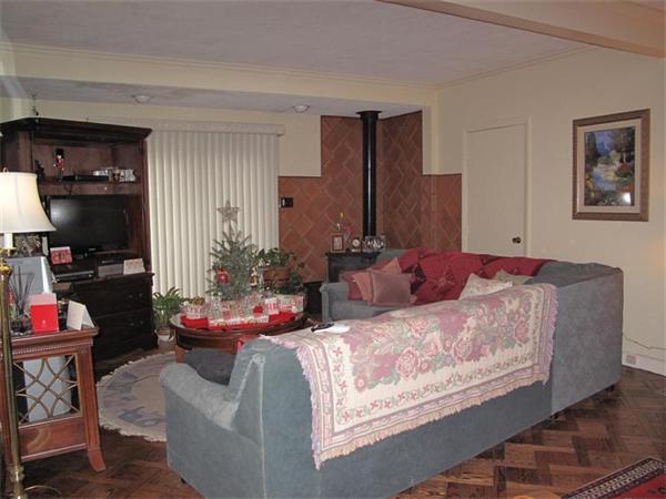 43 Julian Road Randolph, MA 02368 - Photo 4 of 17 Gallery Image 4