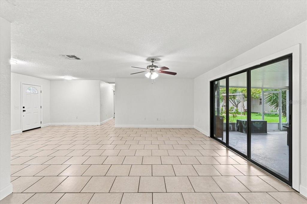 121 Lowell Road Winter Haven, FL 33884 - Photo 8 of 58 Gallery Image 8