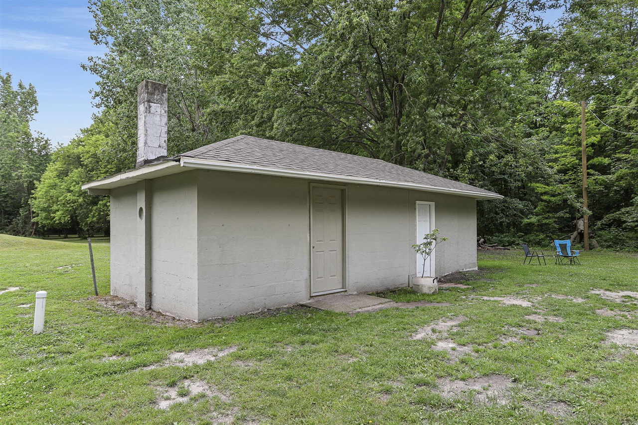 2718 Coloma Road Benton Harbor, MI 49022 - Photo 41 of 55