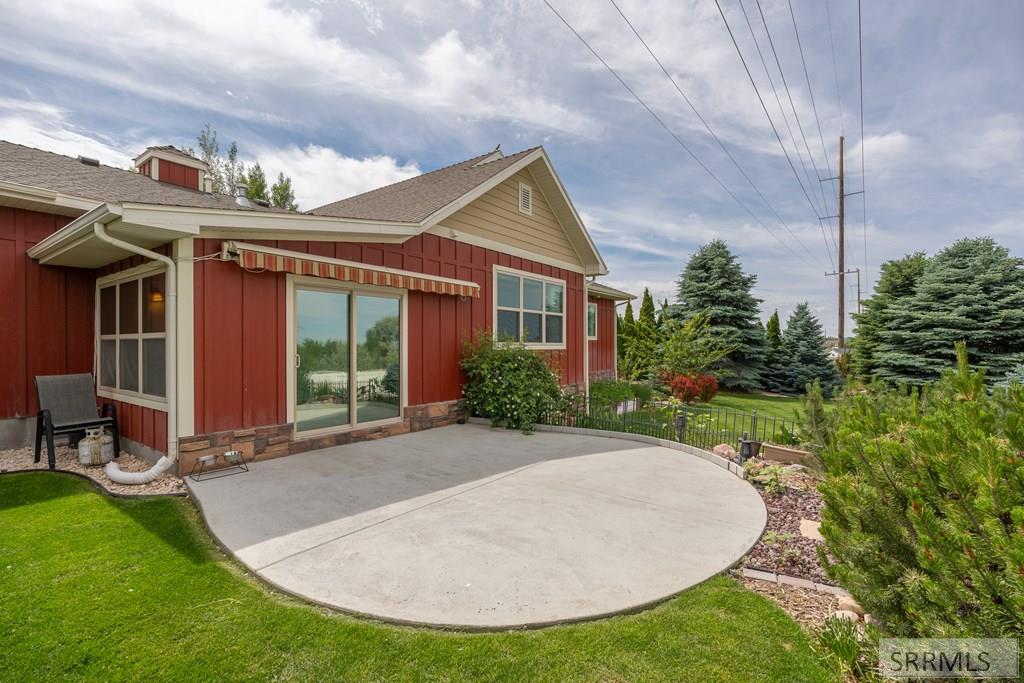 6349 East Tower Castle Loop Ammon, ID 83406 - Photo 46 of 58