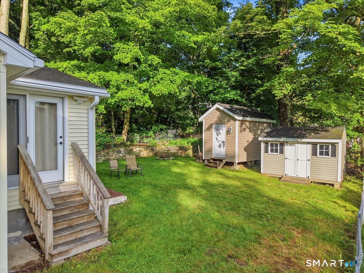 10 Woodside Road Hebron, CT 06231 - Photo 4 of 22