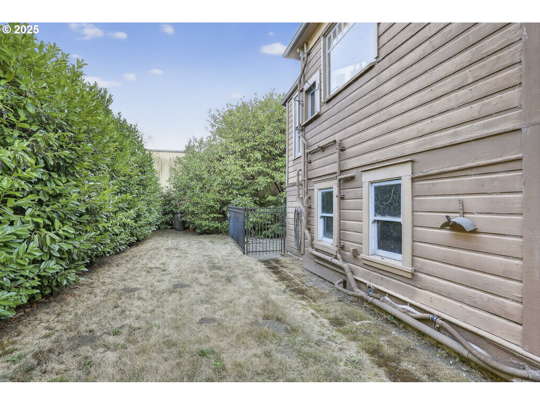 280 South 1st Street St. Helens, OR 97051 - Photo 28 of 41 a view of a house with a backyard