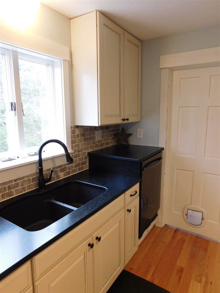 32 Sampson Road Rochester, NH 03867 - Photo 18 of 38