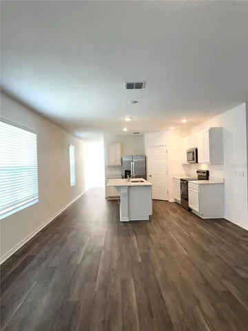 $2,195 | 3693 Salvia Court, Tavares, FL 32778