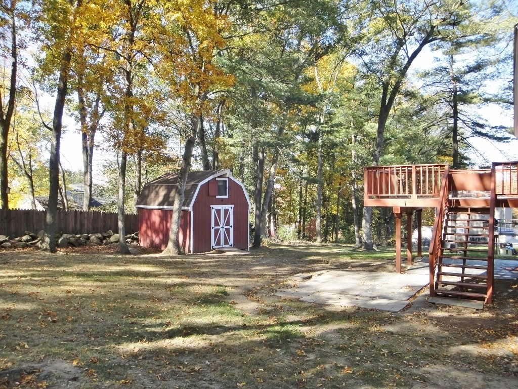 83 Crosby Road Marlborough, MA 01752 - Photo 2 of 25 Gallery Image 2