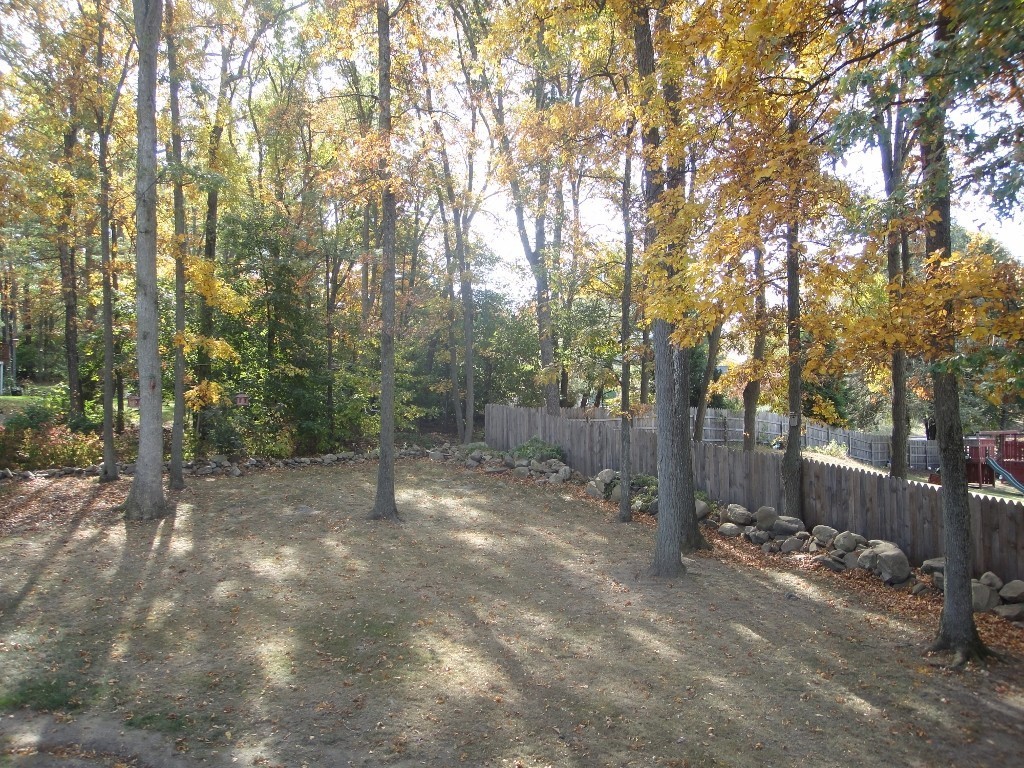 83 Crosby Road Marlborough, MA 01752 - Photo 23 of 25 Gallery Image 23