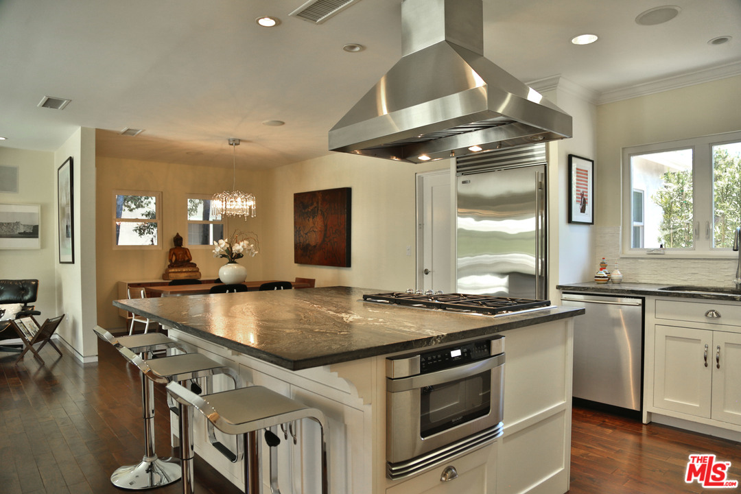 10360 Northvale Road Los Angeles, CA 90064 - Photo 22 of 40 Gallery Image 22