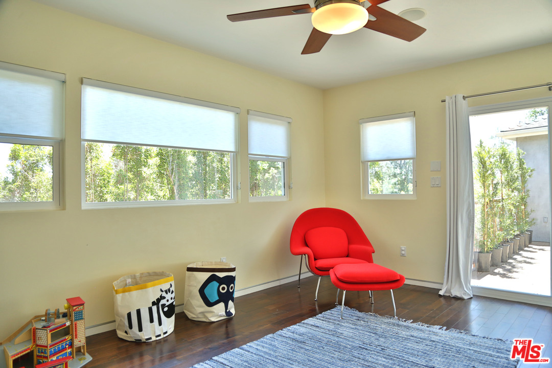 10360 Northvale Road Los Angeles, CA 90064 - Photo 35 of 40 Gallery Image 35