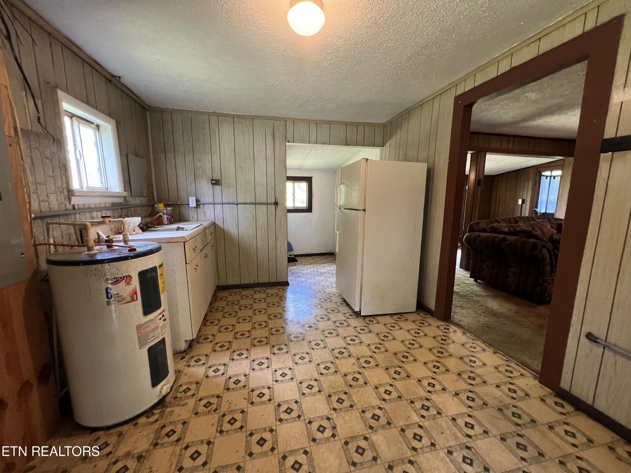 435 Sherman Carson Road Oneida, TN 37841 - Photo 14 of 32 Gallery Image 14