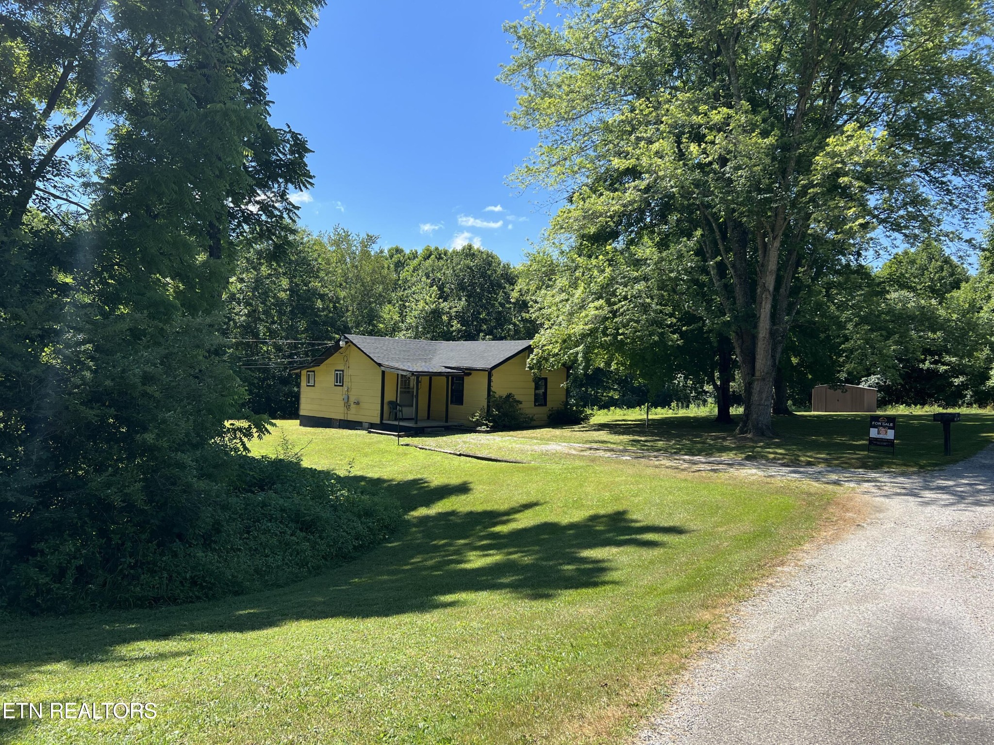 435 Sherman Carson Road Oneida, TN 37841 - Photo 30 of 32 Gallery Image 30