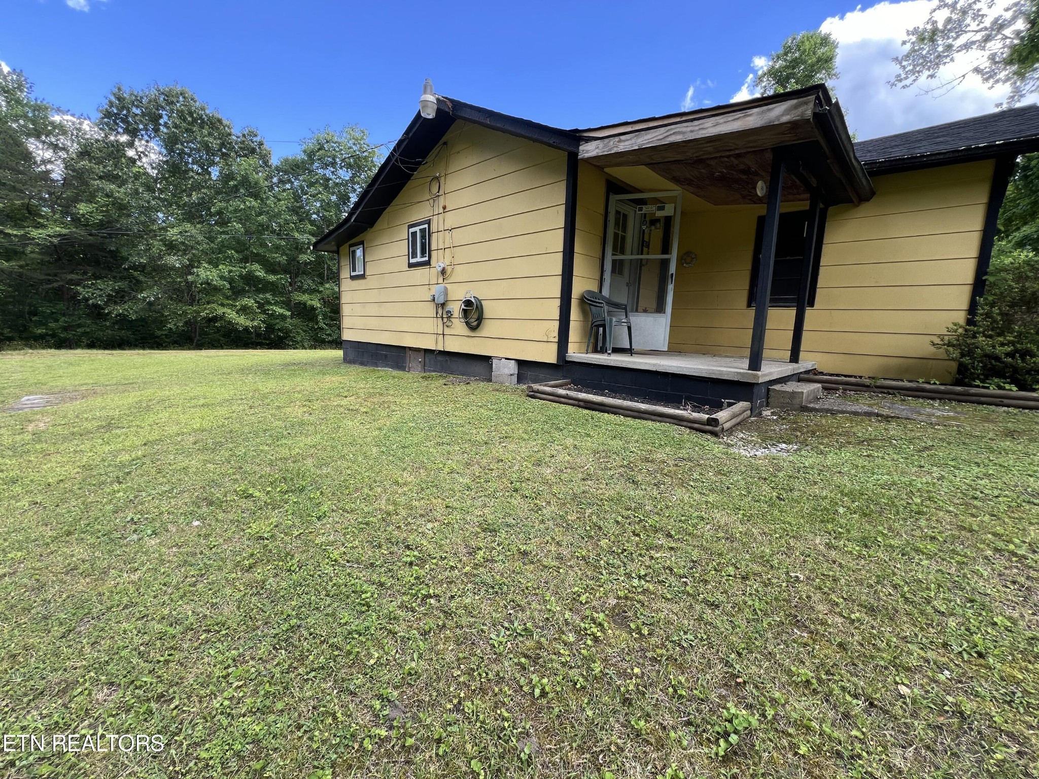 435 Sherman Carson Road Oneida, TN 37841 - Photo 7 of 32 Gallery Image 7