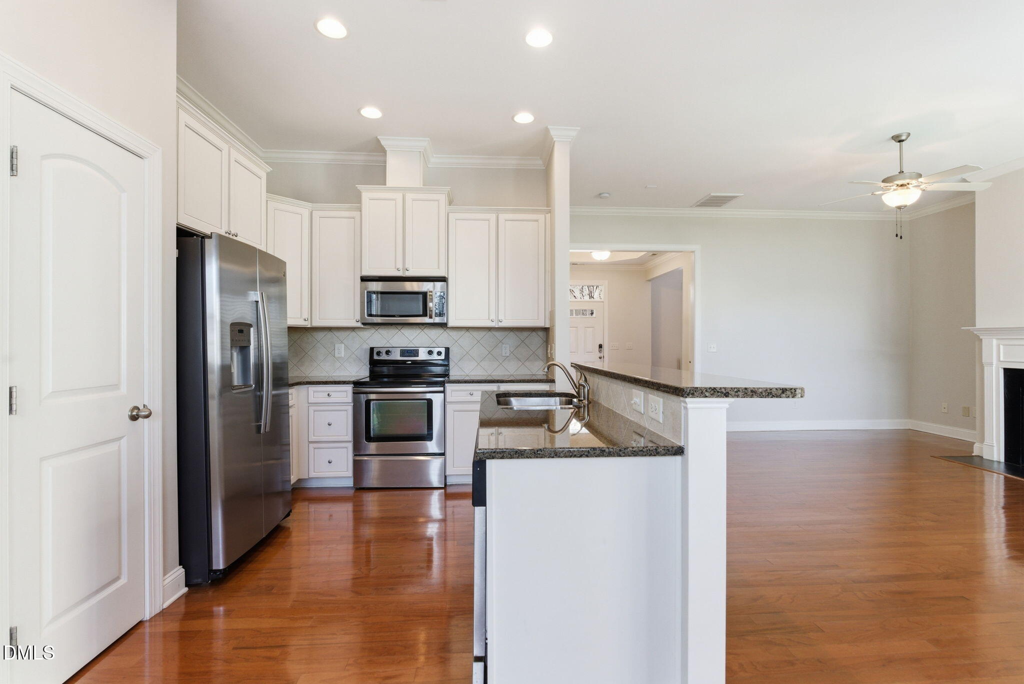 804 Historian Street Raleigh, NC 27603 - Photo 16 of 55 Kitchen