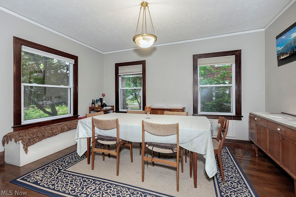 1772 Middlehurst Road Cleveland, OH 44118 - Photo 15 of 43