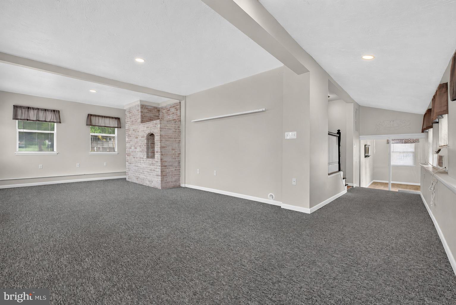 2725 Oakland Road Dover, PA 17315 - Photo 16 of 37 Gallery Image 16
