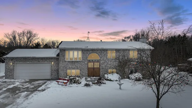 $480,000 | 9272 Vigo Street, Crown Point, IN 46307