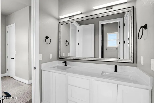 $699,900 | 1836 Cimarron Park Drive, El Paso, TX 79911