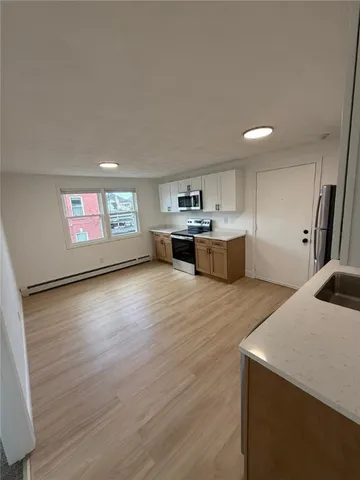 $1,875 | 61 Vale Street, Pawtucket, RI 02860