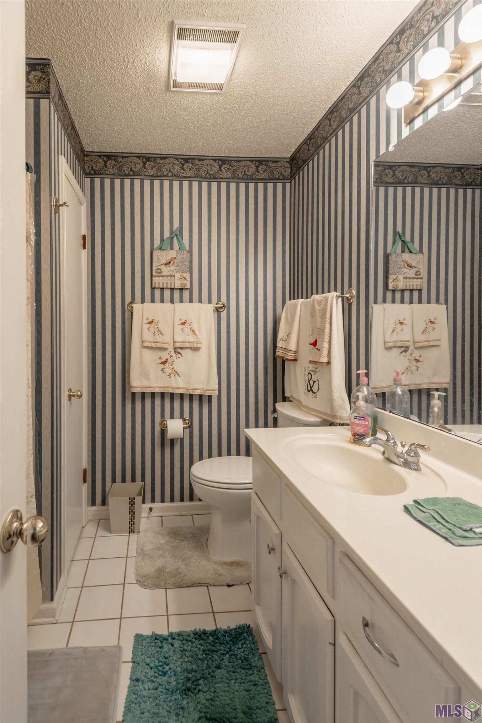 2513 Inverrary Drive Baton Rouge, LA 70816 - Photo 11 of 12 Gallery Image 11
