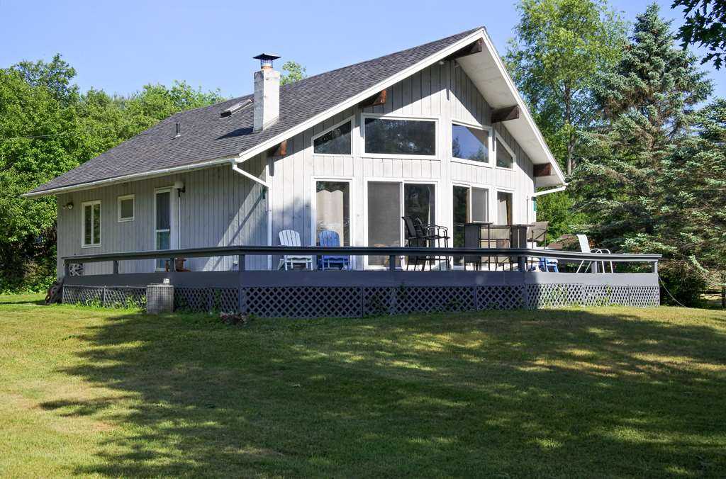 24 New Road Castleton, VT 05735 - Photo 1 of 26