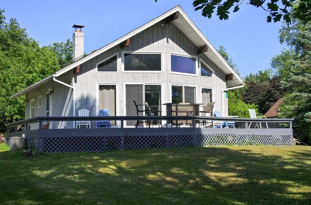24 New Road Castleton, VT 05735 - Photo 2 of 26