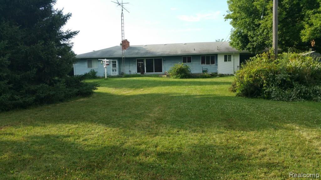 2929 Barnes Road Millington, MI 48746 - Photo 4 of 33 20150729_183733.jpg